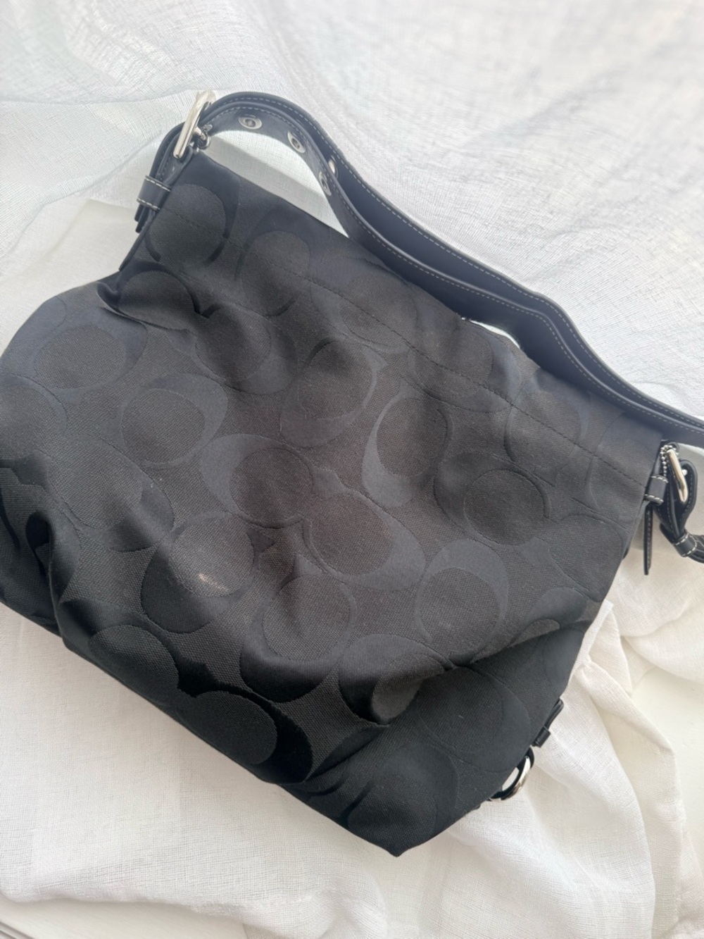 EUC Vintage Classic Coach Bag